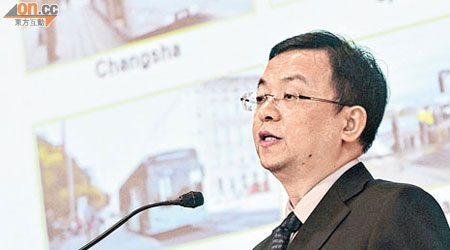 比亞迪董事長王傳福指，公司暫毋須發新股集資。（胡家豪攝）