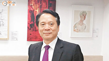 東鵬董事長何新明接受訪問時表示，今年將斥三億元人民幣擴產。