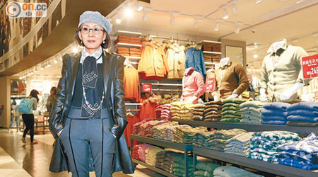 衣戀副會長朴聖敬表示，無懼時裝行業競爭，有信心在港零售佔一席位。（梁鵬威攝）