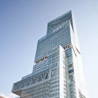 阿倍野HARUKAS是大阪新型商廈，帶動周邊商業活動。
