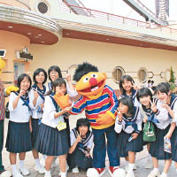 大阪環球影城每年吸引大批國內外遊客參觀。