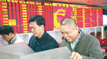 臨近農曆新年假期，滬深股市再度出現「紅包行情」。（中新社圖片）