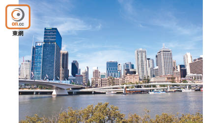 上月澳洲整體樓市表現有改善。圖為布里斯班。
