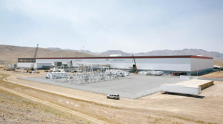 Tesla的超級電池工廠Gigafactory是世界上佔地面積最大的建築。