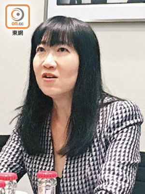 貿發局總裁方舜文認為，隨着內地企業「走出去」，香港角色只會愈重要。