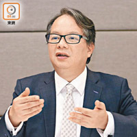 滙豐金融服務投資策略主管劉紹文建議，投資者次季可聚焦本地股及高息股。（何天成攝）