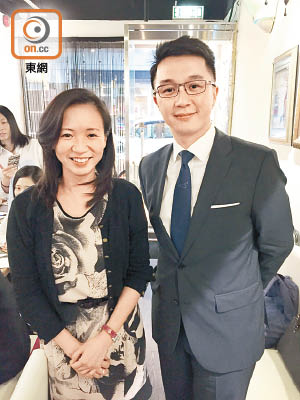 香港總商會董一岳（右）表示，對本港旅遊業相關行業前景維持審慎。左為袁莎妮。