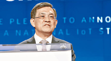 三星行政總裁兼副主席權五鉉意外宣布明年三月離任。