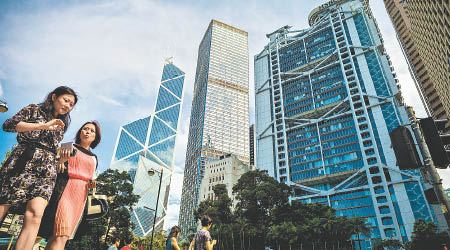 有分析認為，香港調高最優惠利率的壓力逐漸上升。（資料圖片）