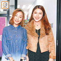 她她（左）和Meimei（右）每晚分別與粉絲吹水約兩小時直播，收入相當可觀。