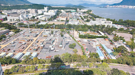 香港租金貴、土地少，加上人工高昂，生產力促進局指要達致「工業4.0」有難度。（資料圖片）