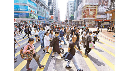 香港年輕一代理財能力欠佳，可幸的是，財商可以累積及進步。