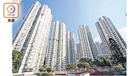 以600萬元易手的南豐新邨9座低層戶，去年九月叫價曾高達740萬元。