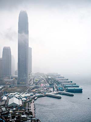 香港首季經濟增長為近十年最慢。