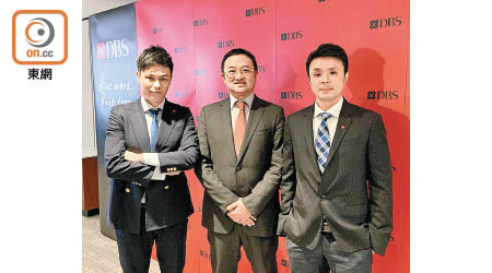 星展銀行（香港）謝家曦（左）預計，香港樓價將於兩個月後出現下跌壓力。
