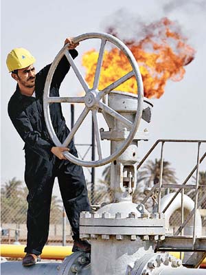 經濟師預期，今年經濟放慢將影響石油和天然氣需求。
