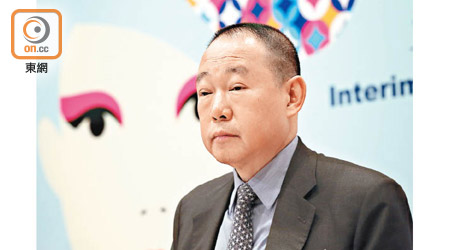 劉鑾鴻任主席的利福國際，遭國際信貸評級機構唱淡。