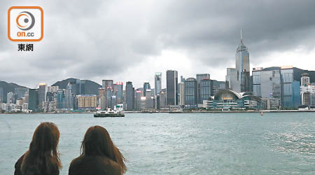 受亂局影響，香港經濟及企業經營環境轉差。