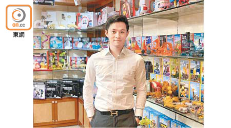 怡高集團施俊匡與團隊積極優化網購平台，希望增加網上零售生意。