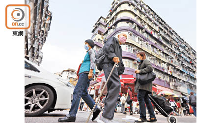 逾半星港市民認為，自己積蓄不足以維持理想退休生活。（資料圖片）