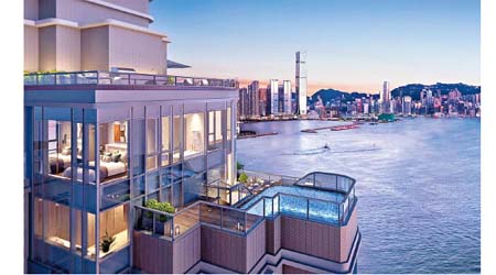 維港滙I第一座頂層複式連平台及天台大宅，設私家泳池，享維港景。