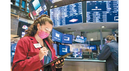 投資者對美股熱情未減，標指周四首度升穿4,000點收市。