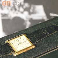 甘迺迪總統所佩戴的原裝Omega超薄手錶，於2006年由Omega以35萬美元投得。