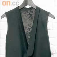 Viktor & Rolf黑色Waistcoat $4,999（All from B）