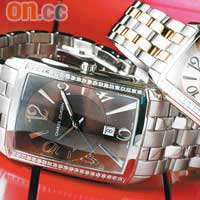 （左）不銹鋼錶帶配以黑色錶面 $1,900（右）玫瑰金錶帶配以白色錶面 $2,000