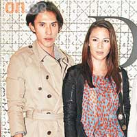 鄧愛嘉（右）與鄧裕鏗昨日結伴出席Dior活動。