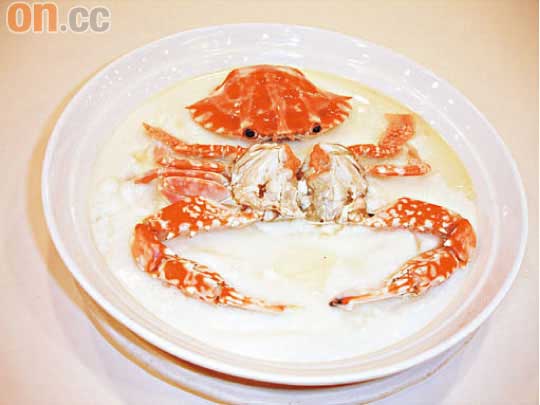 騰哥教煮：鮮奶蛋白蒸花蟹