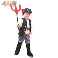 海盜船長套裝（連船長帽、灰黑長褲、背心及上衣） $240（b）