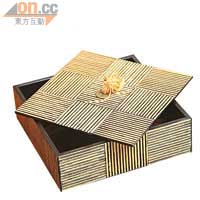 木紋方形盒 $126（a）