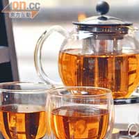 徐蒝心頭好<br>Bodum的Assam茶具套裝，杯子有雙層玻璃，即使是熱茶，拿上手也不會燙，用來盛湯也不錯。