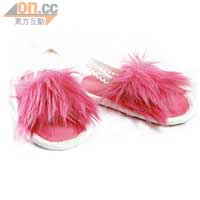 粉紅毛毛拖鞋 $300