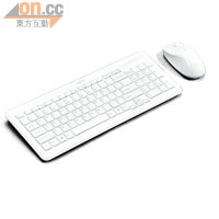 無線鍵盤和滑鼠均為白色，與機身襯成一套。