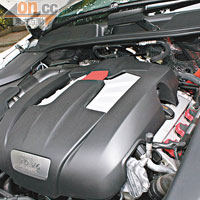 3公升V6引擎可輸出333hp馬力，油耗僅8.2L/100km。