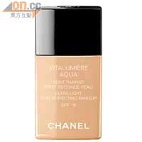 CHANEL Vitalumiere Aqua 活力亮澤水凝粉底液 $385/30ml（d）