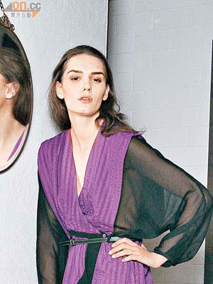紫色belt dress　$8,300