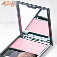 粉紅色Luminizing Satin Face Color $260