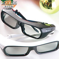 跟機附送4副TDG-BR250 3D眼鏡，嫌唔夠還可另購。售價：$680/副