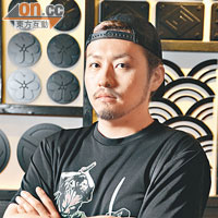山口大輔師傅年紀輕輕已成為新宿總店店長，他說一碗好拉麵應該在湯底、拉麵、配料上取得平衡，任何一方面也不能遜色。