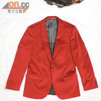 HUGO BOSS紅色西裝褸 $7,500（h）