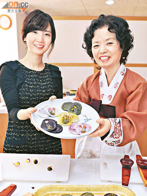為了準備過個體面新年，韓國人可能要溫習一下如何做花鏾餅了。