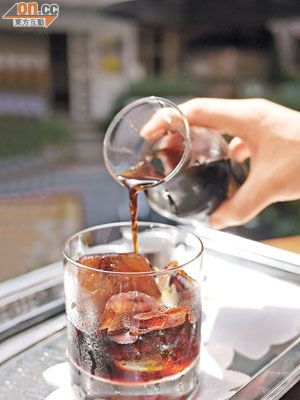 冰滴咖啡是店中王牌，8小時才滴好一杯，味道濃郁芳香，NT$140（約HK$37）。