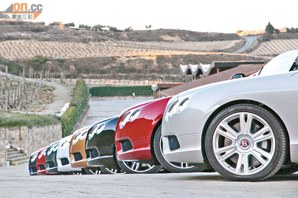 西班牙直擊 Bentley Continental GT/GTC V8激慳豪華車