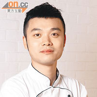 來自上海的副行政總廚黃博炯師承國家級點心師傅，亦曾於多個國內的公開廚藝比賽中獲得金獎，手藝好又富創意。