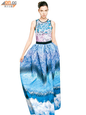 Mary Katrantzou top $8,900、Peter Pilotto long skirt $20,300