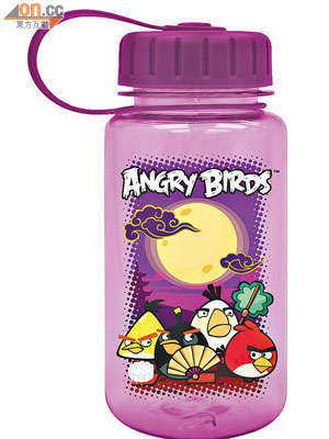 凡於美食博覽會場購買Angry Birds冰皮禮盒1盒，除附送精美手挽袋外，更可額外獲贈限定版Angry Birds水樽一個。