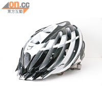 Mountain Bike頭盔<br>專為爬山單車而設，頭盔前設有樹枝風擋，踩車時不怕被樹枝影響。
